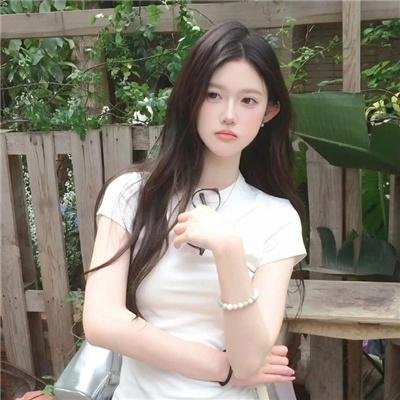 金山上的树叶